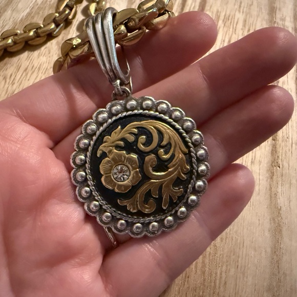 Heavy Two-tone gold and silver pendant and Necklace - Picture 6 of 7